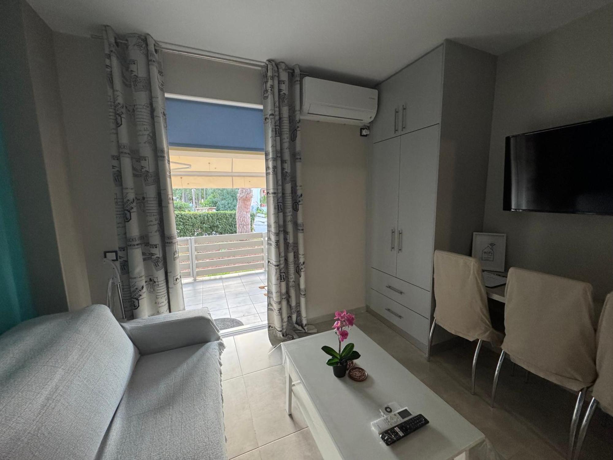 Bovis #2 Apartment *